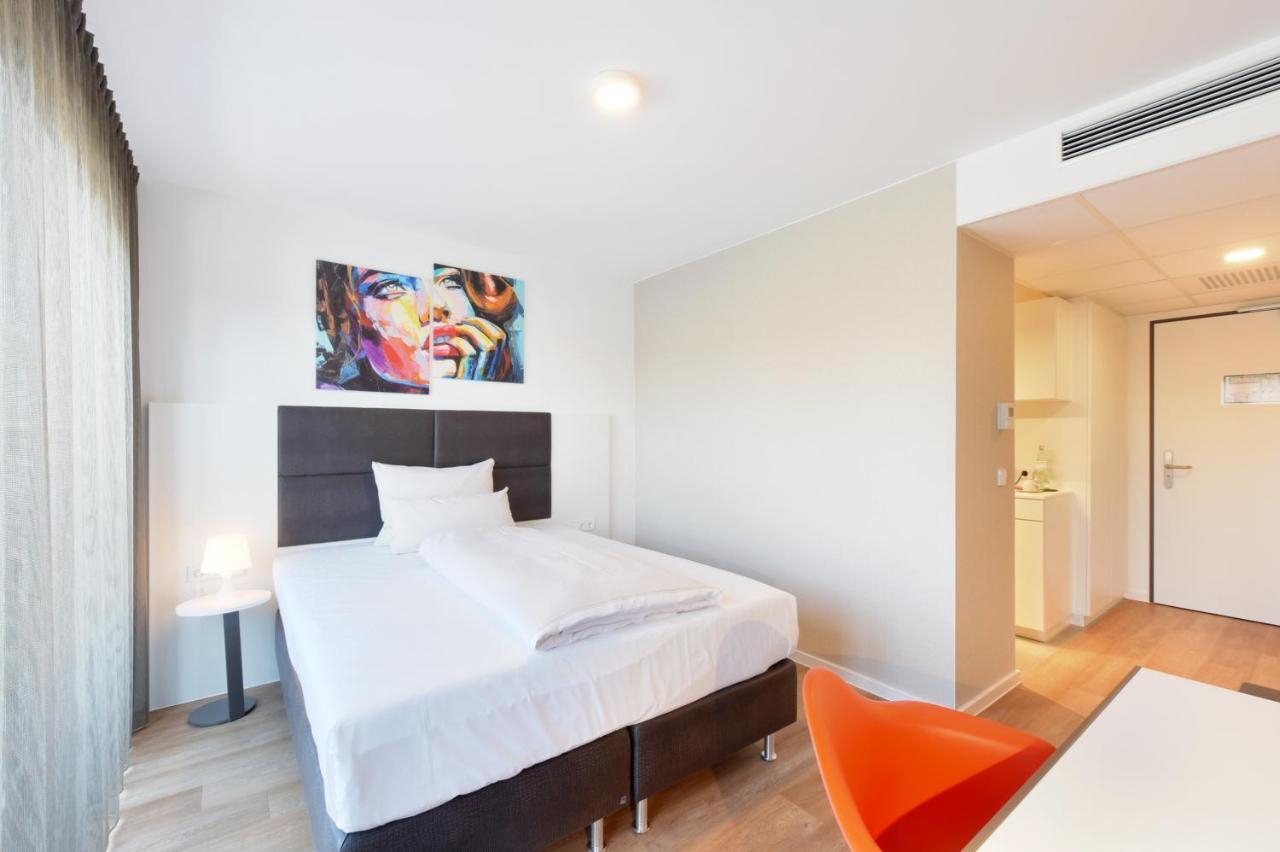 K-Apart Hotel & Boardinghouse Huerth Exterior photo